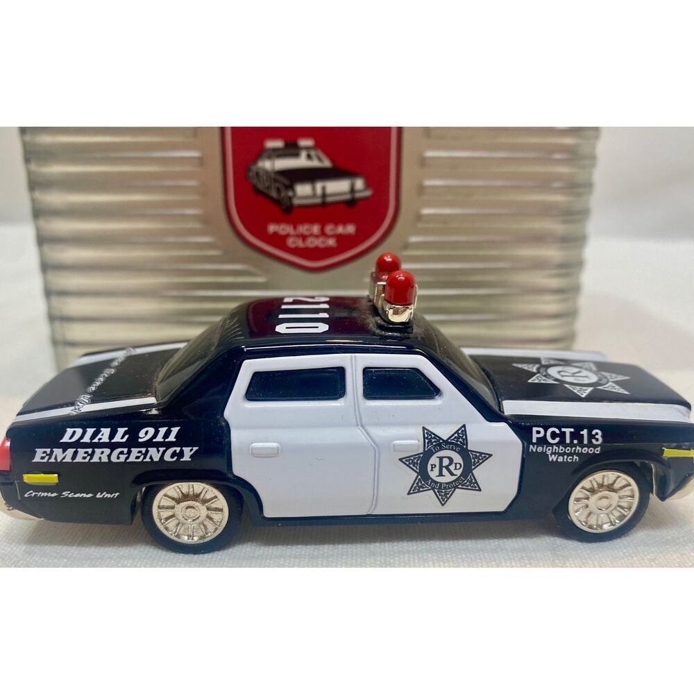 Vintage Relic Novelty Police Neighborhood Watch Clock Dycast Car - Picture 8 of 9